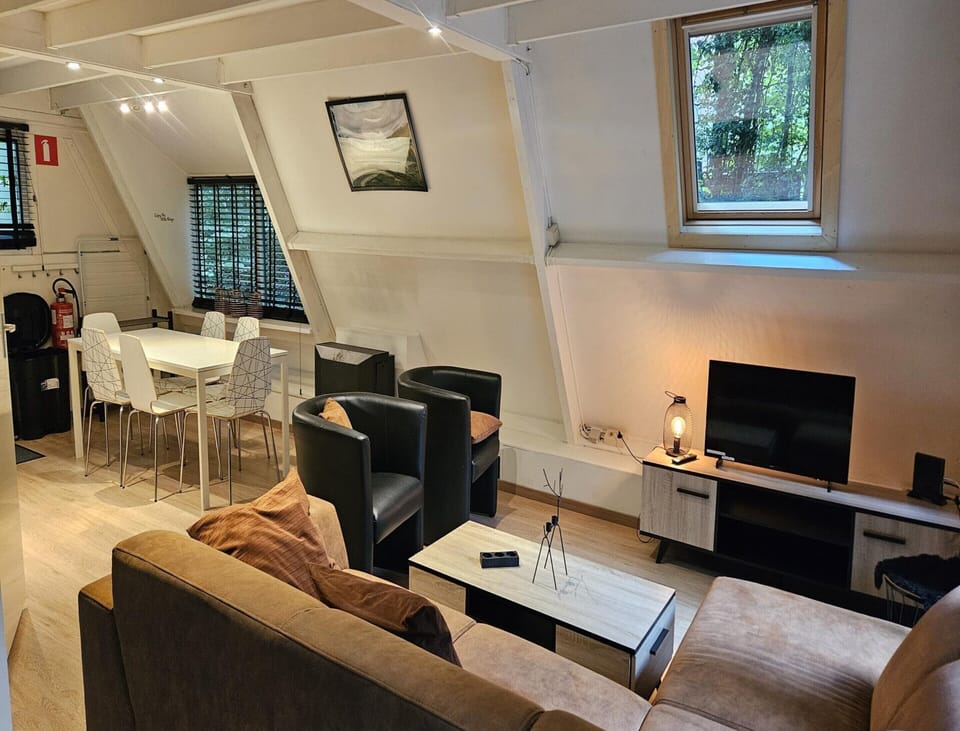 Chalet | Living area
