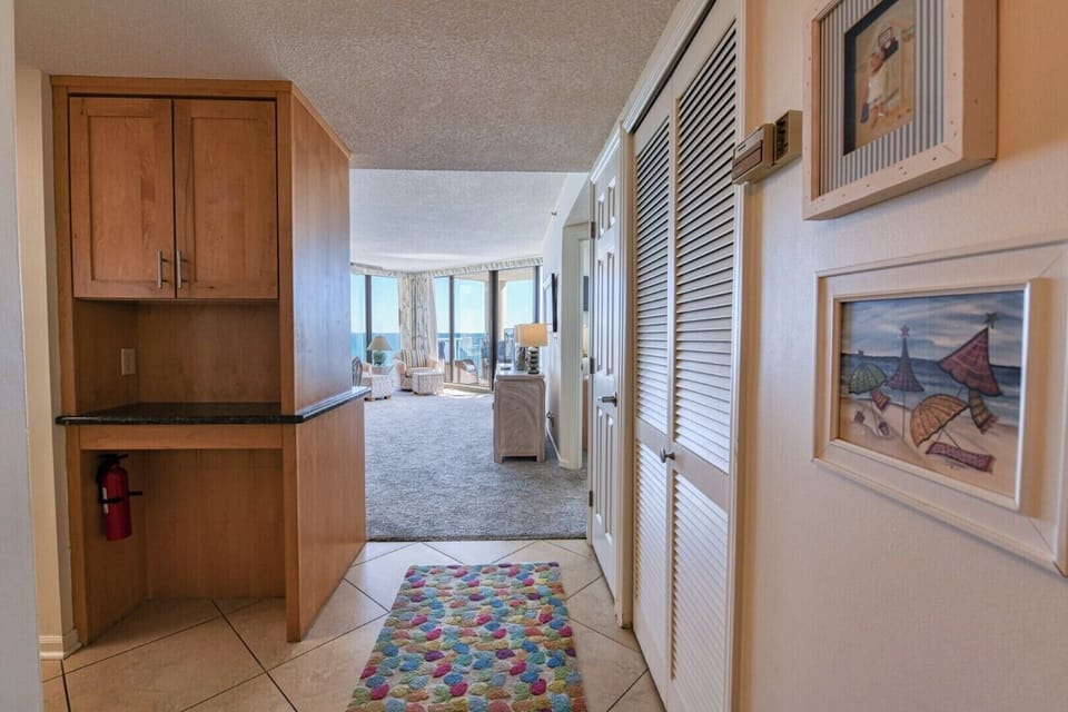 One Ocean Place 707