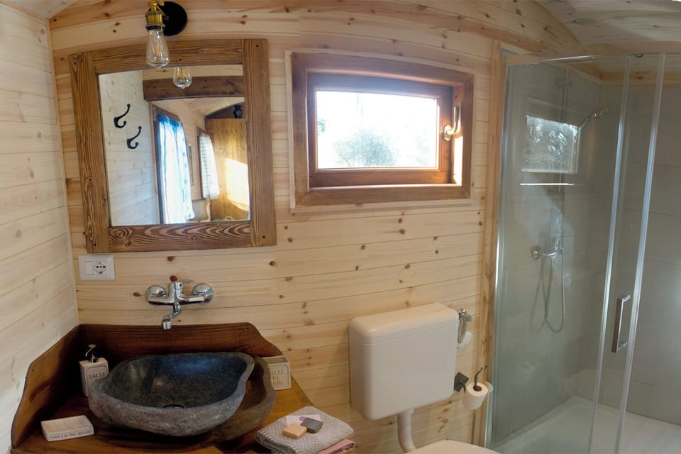 Deluxe Mobile Home, Garden View | Bathroom