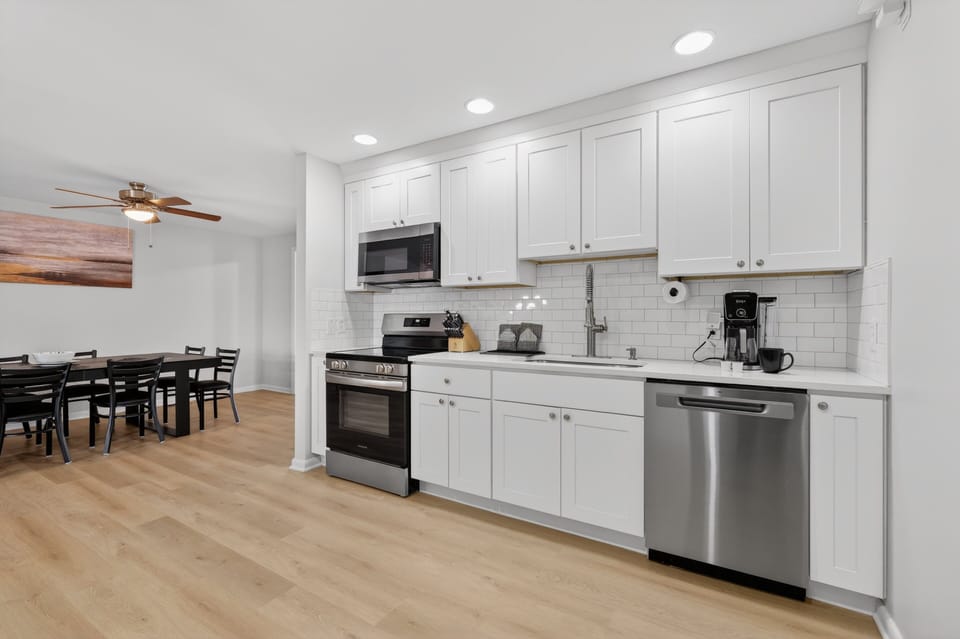 Indoors, Kitchen, Floor, Flooring, Appliance