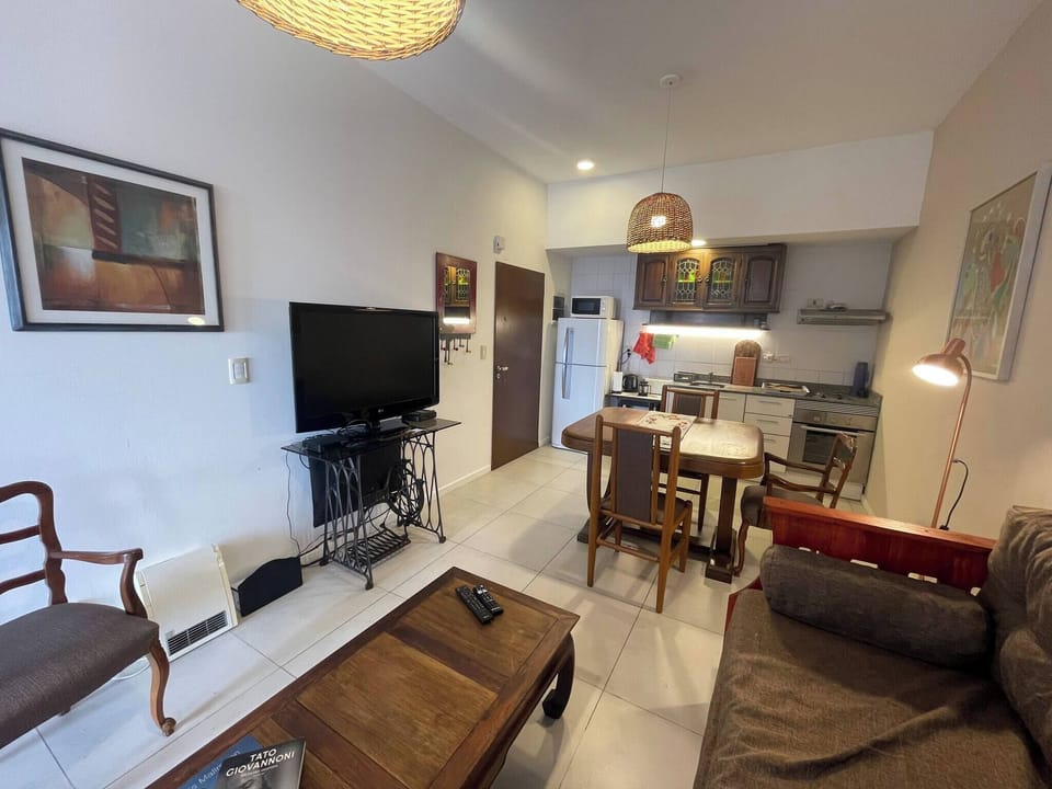 Apartment, 1 Bedroom, Accessible, Smoking | Living area