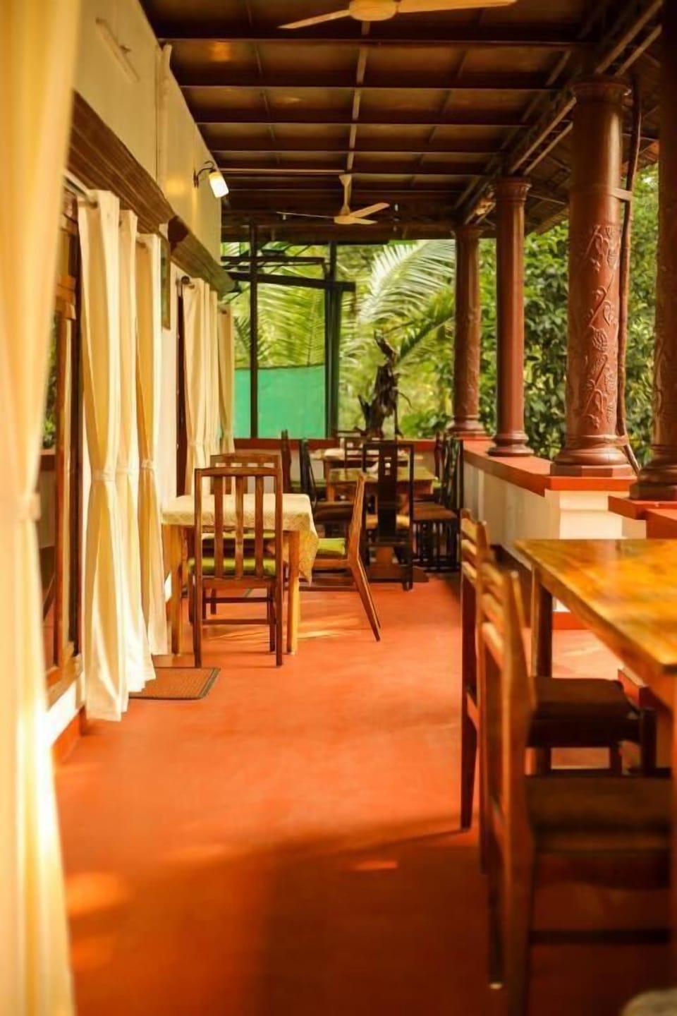 Backwater Retreat Resort - Kumarakom Hotel in Kottayam