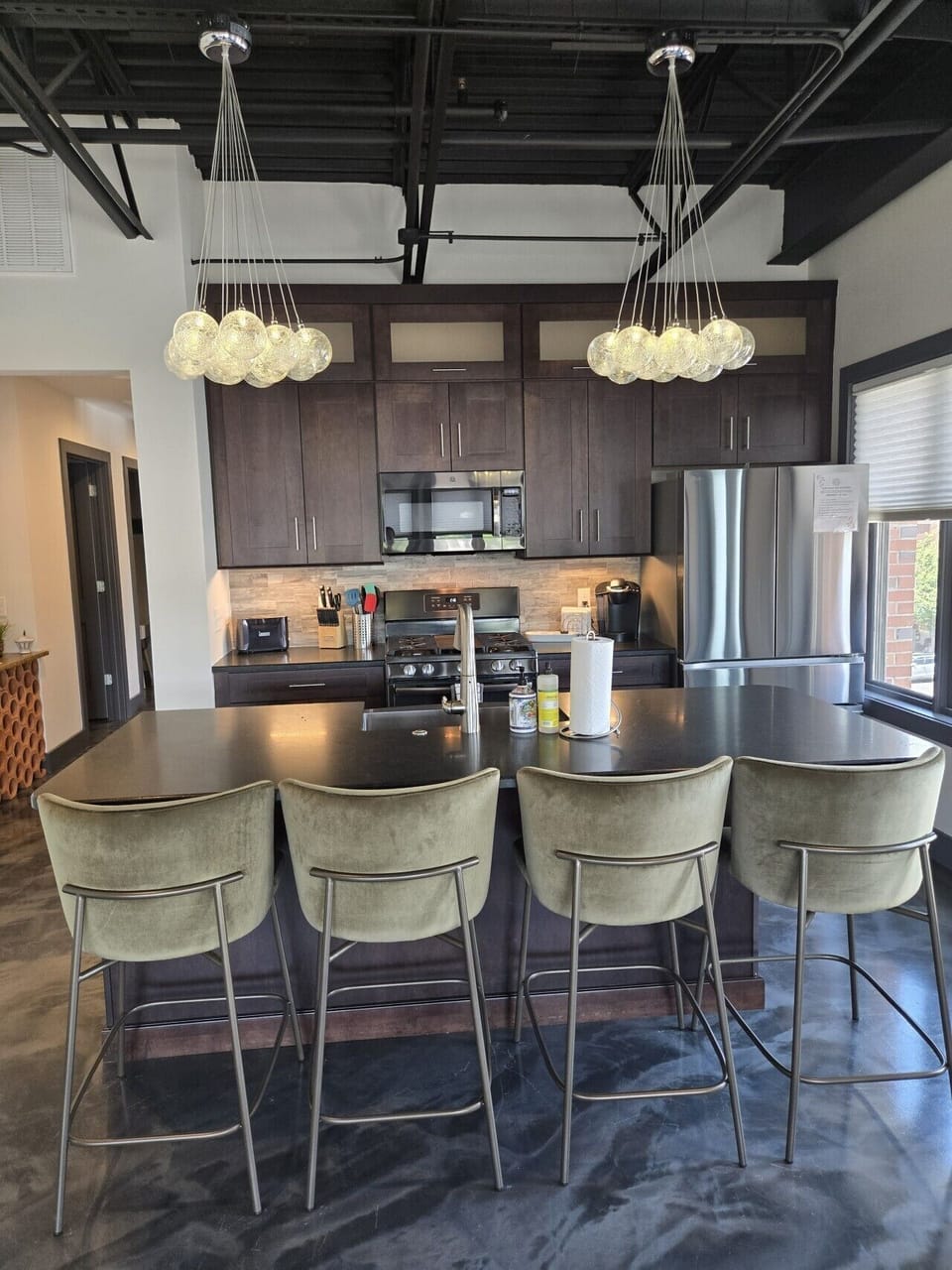 Kitchen Bar