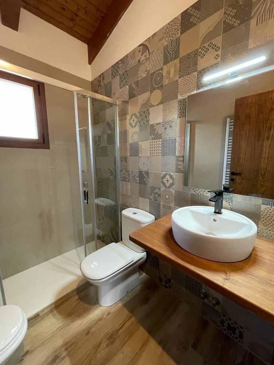 Chalet | Iron/ironing board, WiFi (free)