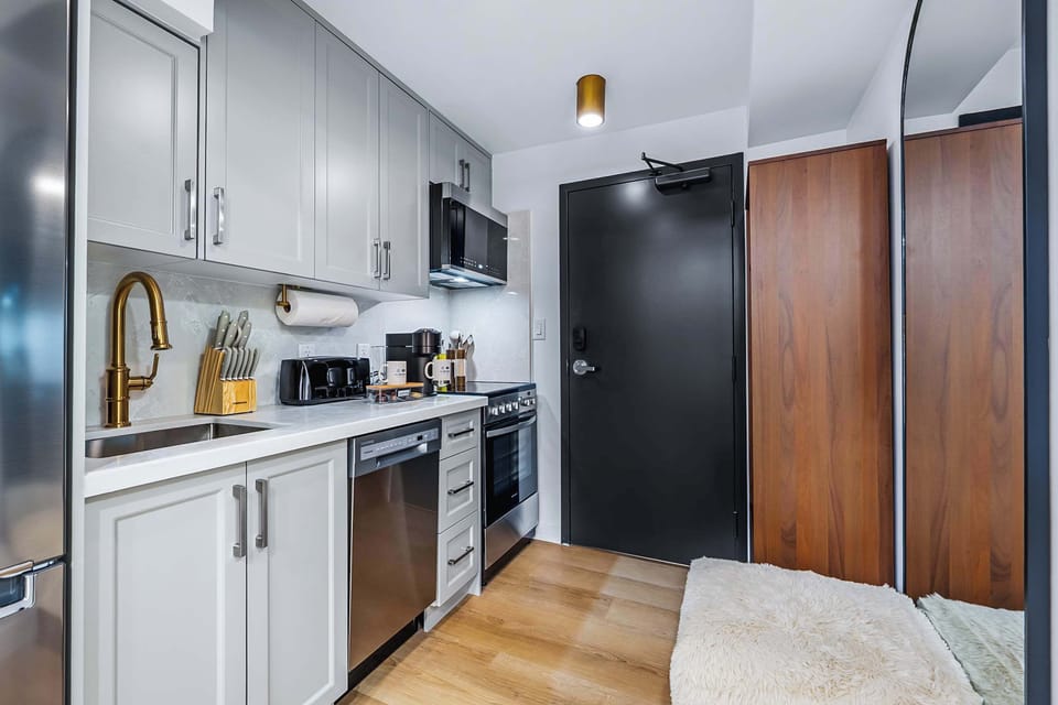 Fully equipped modern kitchen with everything you need for a comfortable stay.