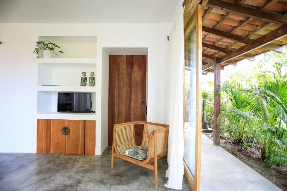 Family House, Balcony, Partial Ocean View | Free WiFi