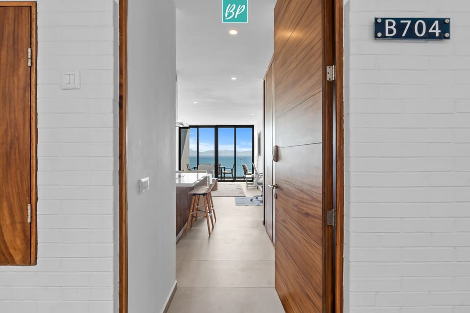 Apartment Main Entrance 