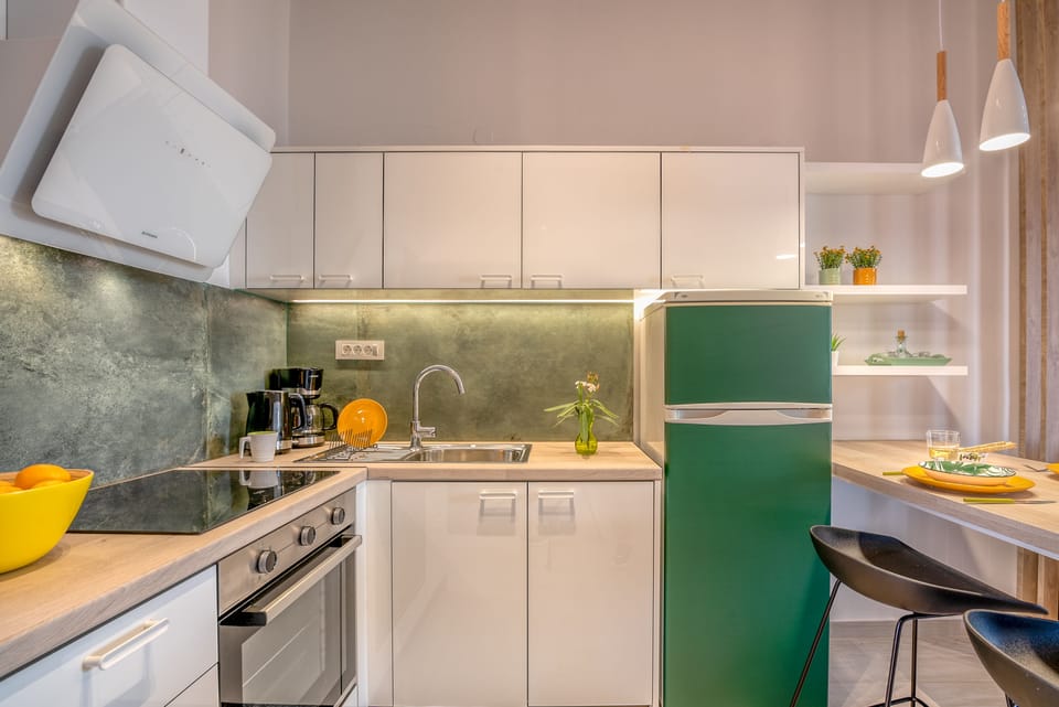 Apartment, 2 Bedrooms, Sea View | Living area | 32-inch LED TV with premium channels, TV