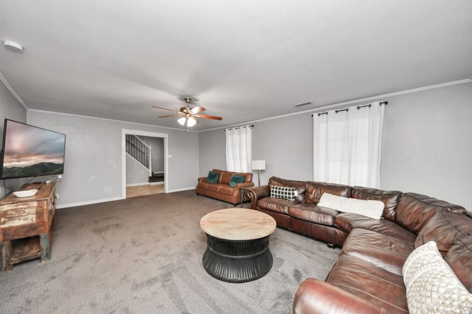 Main House/Living Room