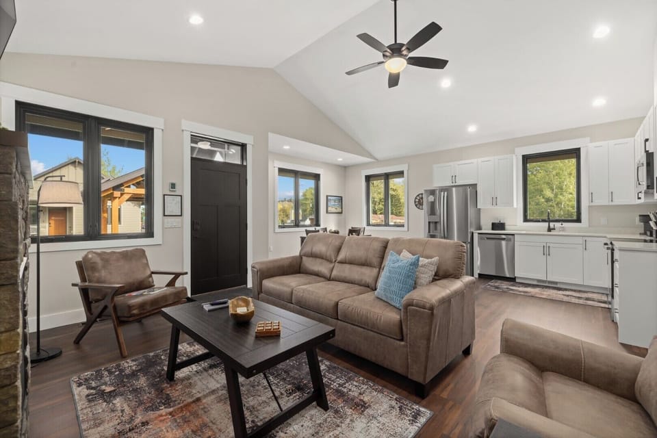 Vaulted living area