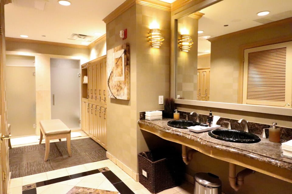 Beautiful San Luis Condo Amazing Pool View and Amenities Apartment in Galveston Island