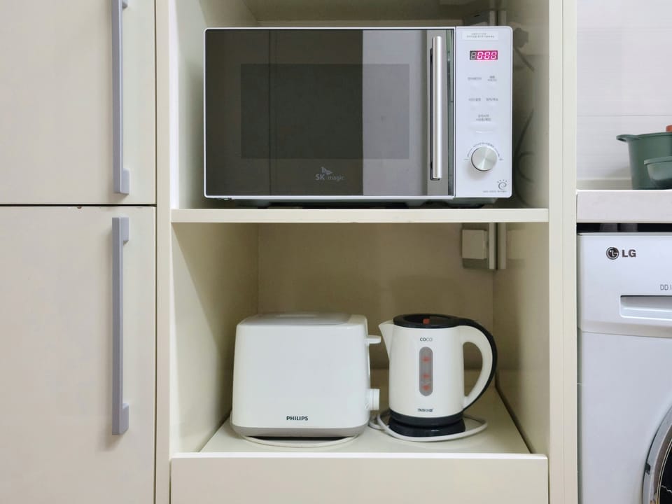Microwave