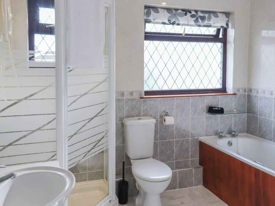 Bathroom | Radford Retreat, Tenby