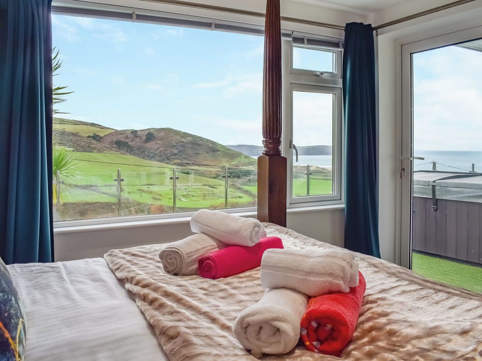 Double bedroom | Oceans Away - Seasons Apartments, Woolacombe