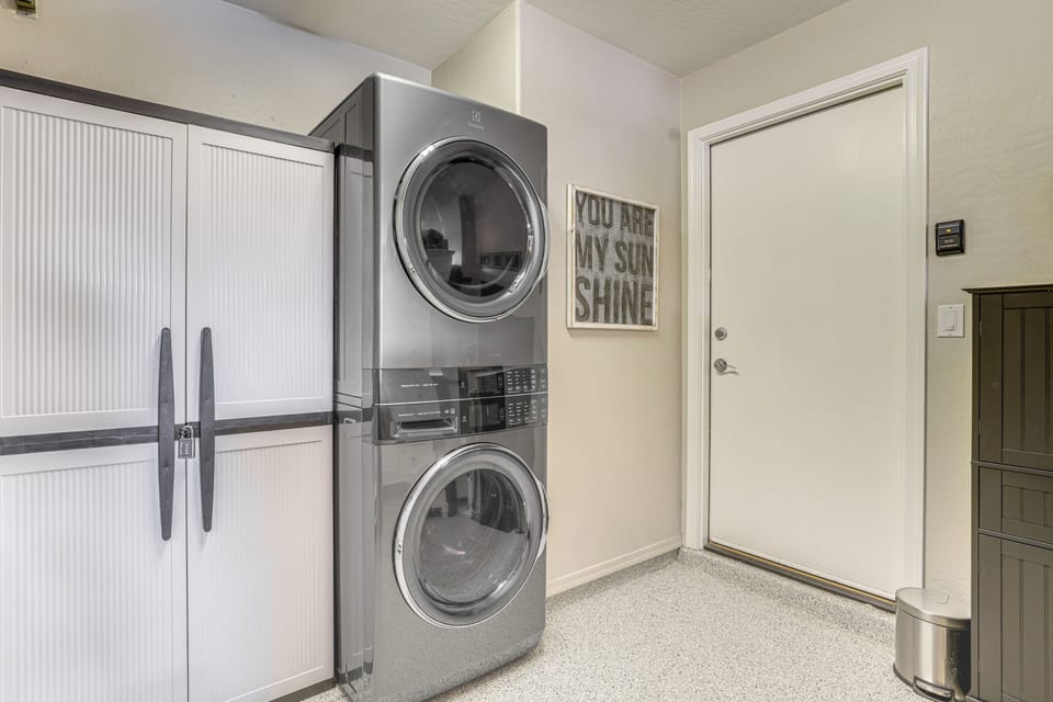 In-Unit Laundry
