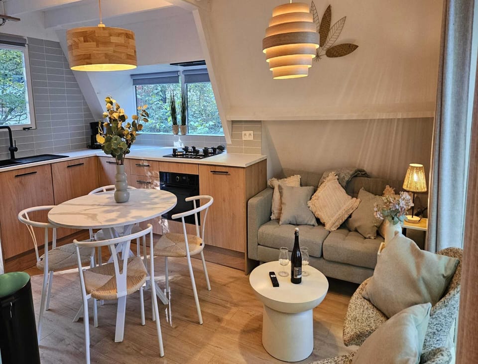 Chalet | Dining