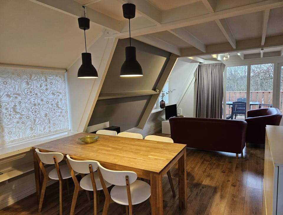 Chalet | Dining