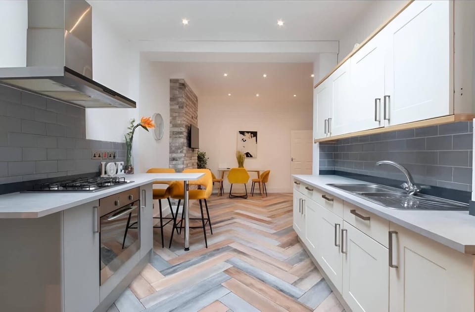 Apartment, 2 Bedrooms | Interior