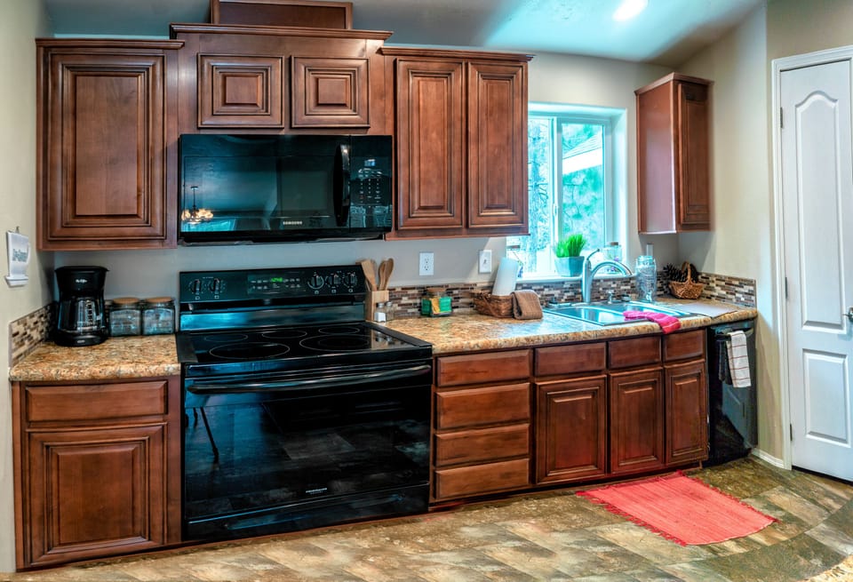 Family House | Private kitchen | Fridge, microwave, coffee/tea maker