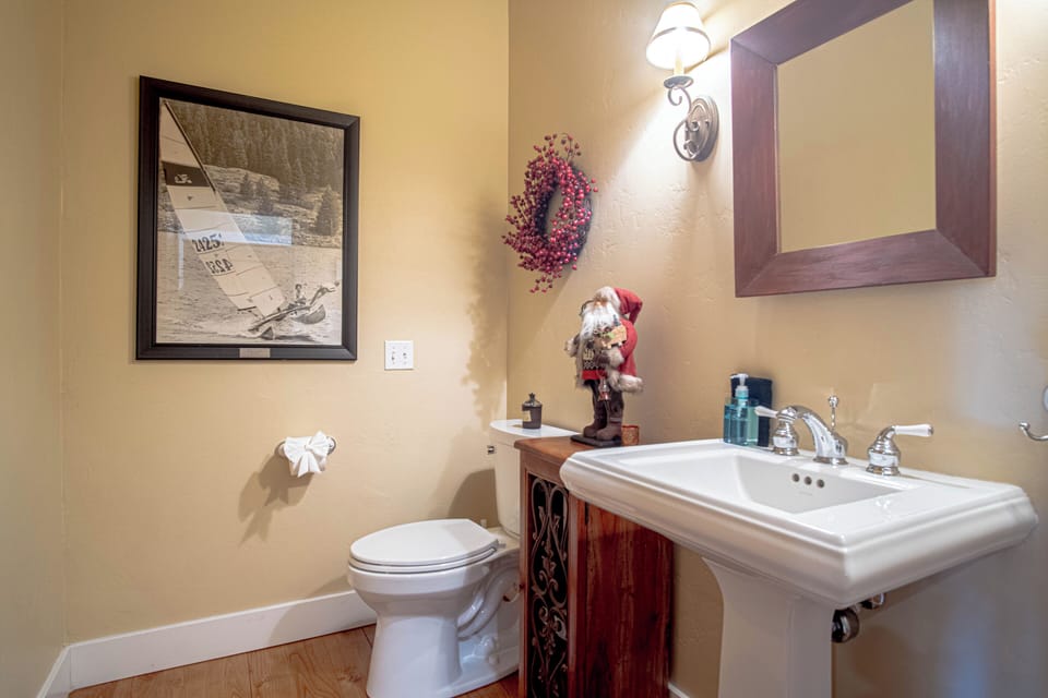 Main Floor Half Bath
