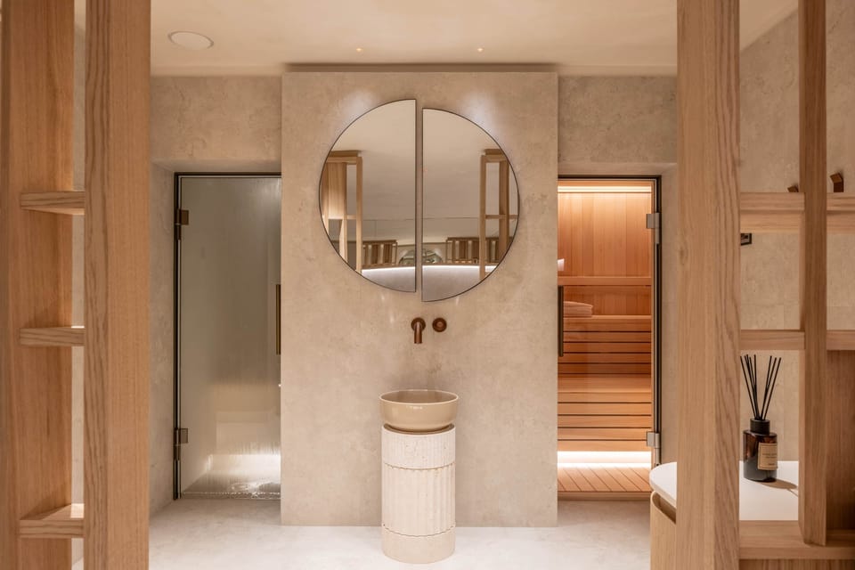 Spa Sauna, Hammam and forth shower room