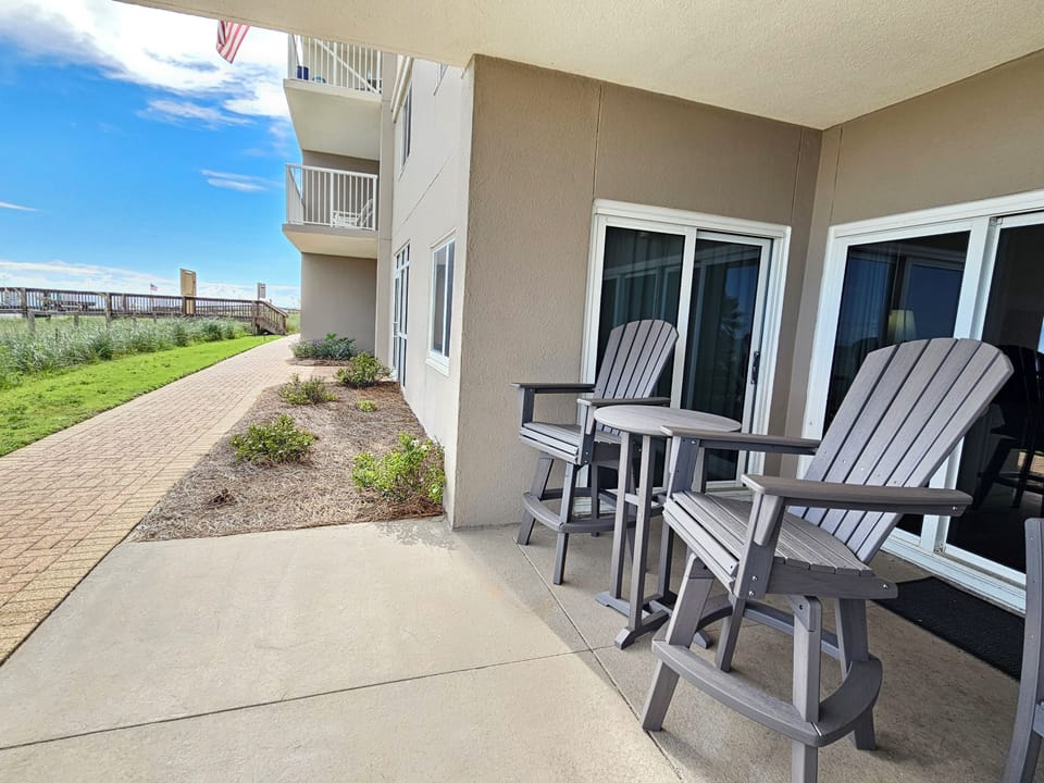 Newly Furnished Patio