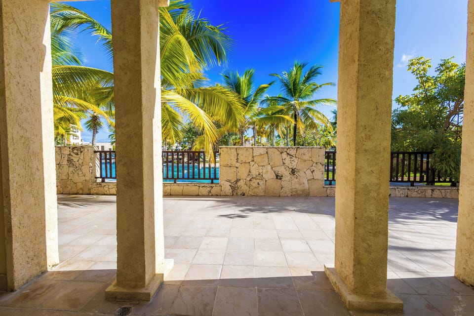 Premium Apartment, Pool View | Terrace/patio
