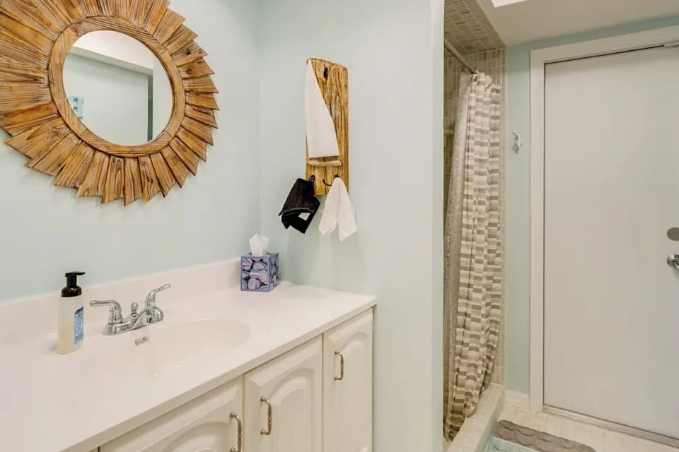 Golf Cart & Heated Pool: Rotonda West Getaway! Cottage in Rotonda West