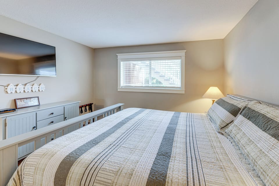 Apartment (1 Bedroom) | Interior