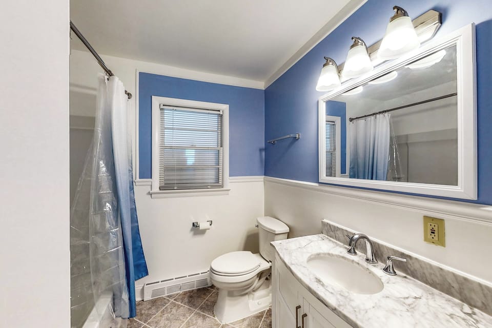 'callaway Drive Retreat' 3BR Home Near Water Cottage in Anne Arundel County