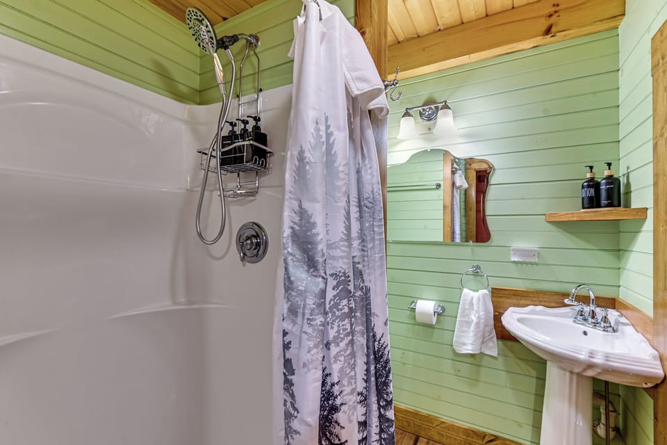 Beautiful Wood Cabin in Red River Gorge Cottage in Kentucky