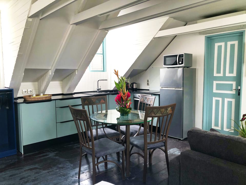 Studio with Kitchen , 1 Large Bed , 2 Sofa Bed | Private kitchen | Fridge, espresso maker, coffee/tea maker, electric kettle