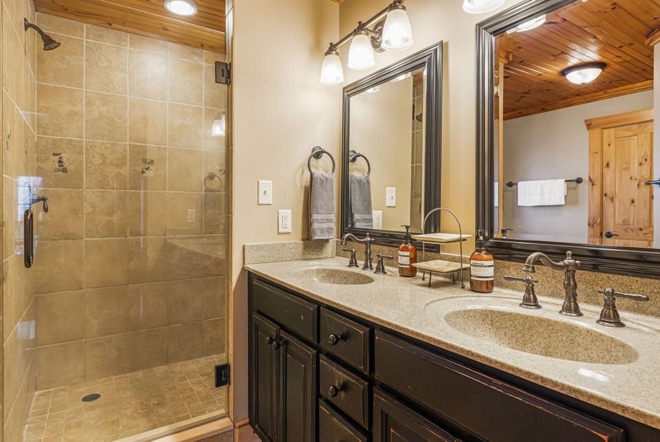 Attached Full Bath w/ Dual Vanities and Walk-In Shower
