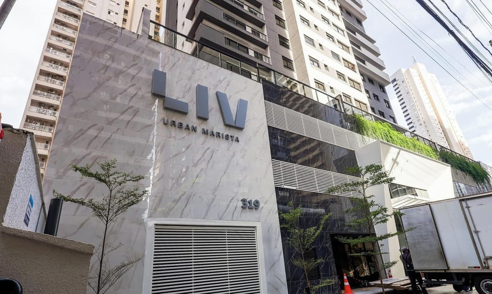 Comfort w/ Self Check-in in Goiania Liu1606 Apartment in Goiania