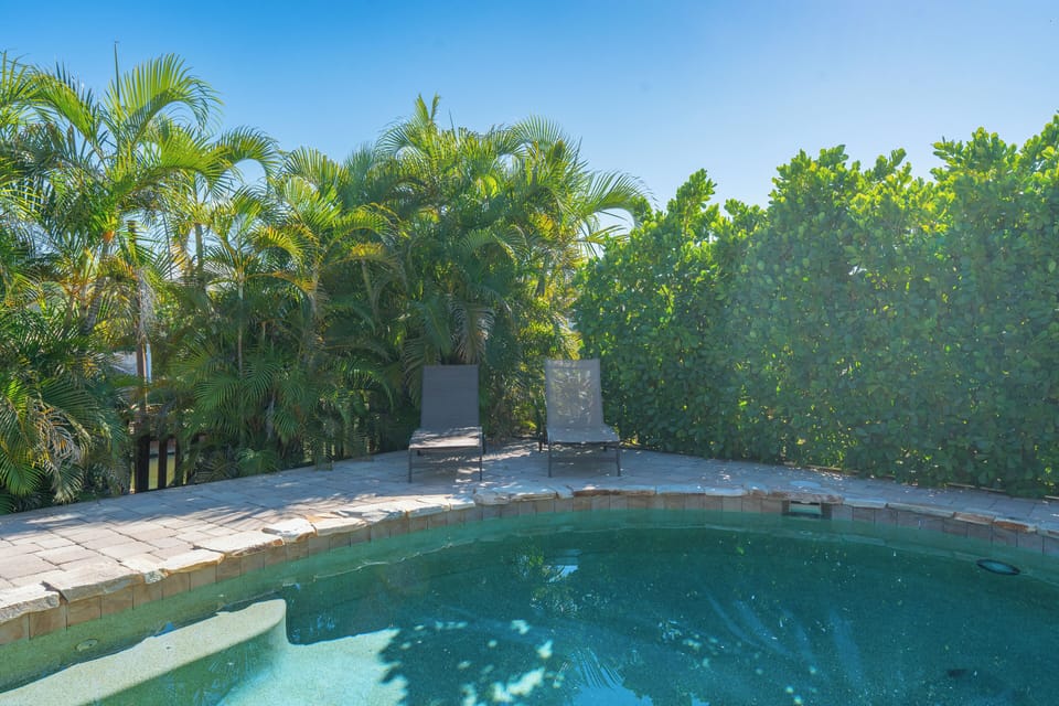 Tropical vibes.
