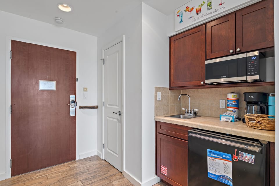 Kitchenette