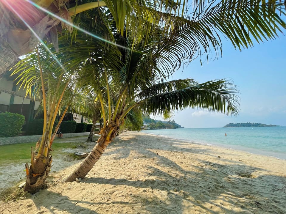 Kaibae Beach Resort Hotel in Ko Chang