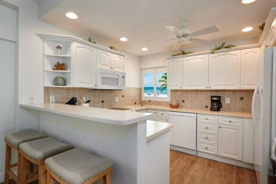 T42 Kitchen