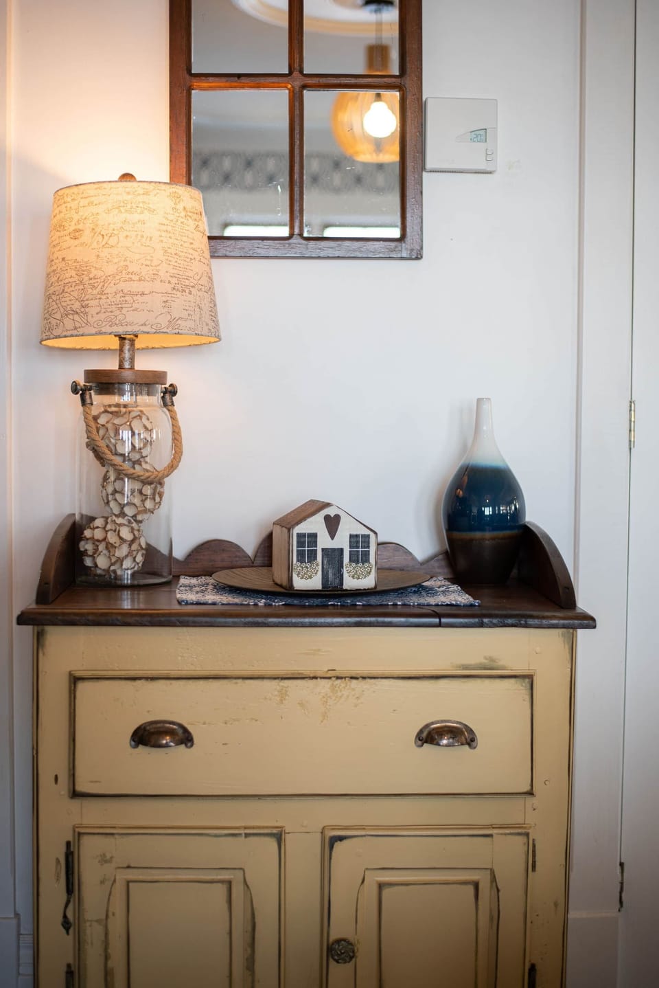 Detail, living room