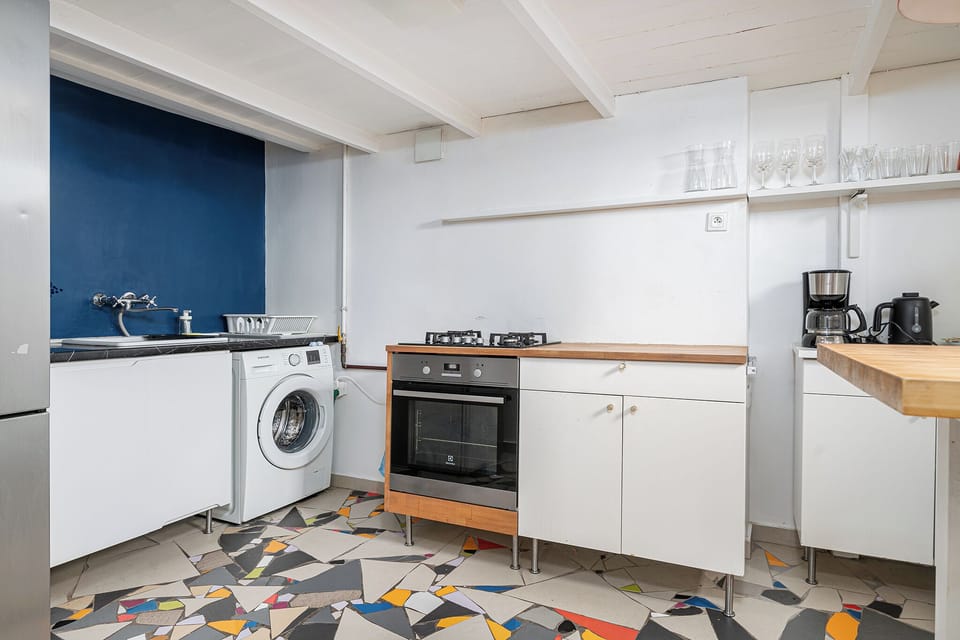 Superior Apartment, City View | Private kitchen | Coffee/tea maker, electric kettle