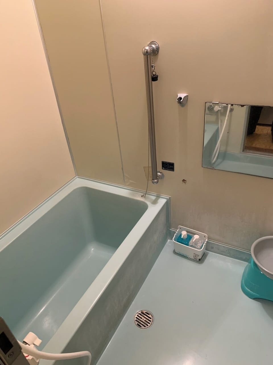 Basic Shared Dormitory, Men only, Non Smoking | Bathroom | Combined shower/tub, towels, soap, shampoo