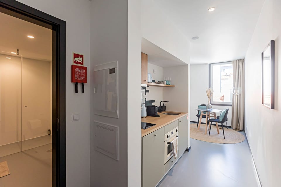 Studio | Bathroom