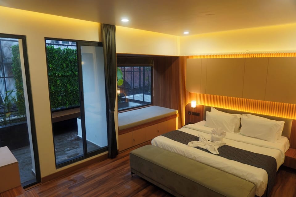 Superior Single Room, Garden View | Desk, laptop workspace, free WiFi