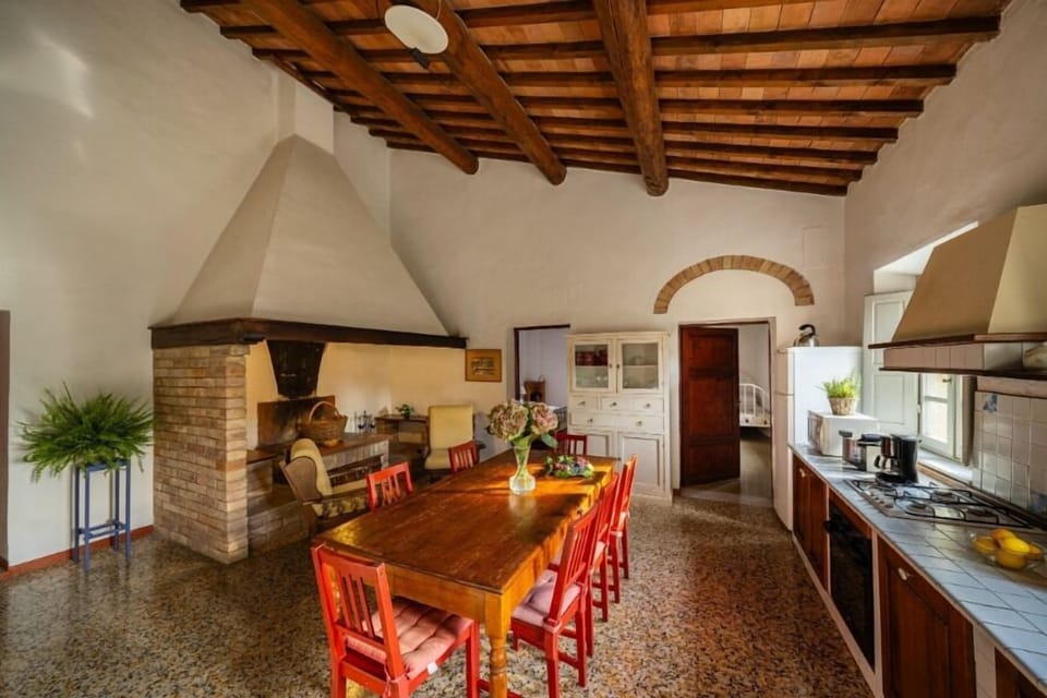 Apartment, Air conditioning, Poolside | Private kitchen | Full-size fridge, microwave, oven, stovetop