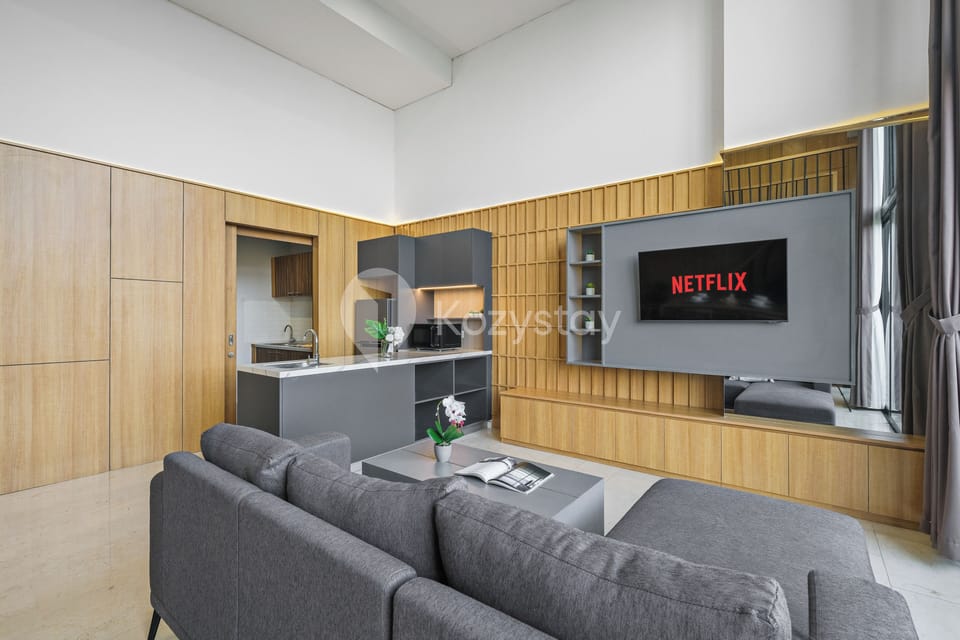 Apartment, 2 Bedrooms, City View | Living area | Smart TV, Netflix, streaming services