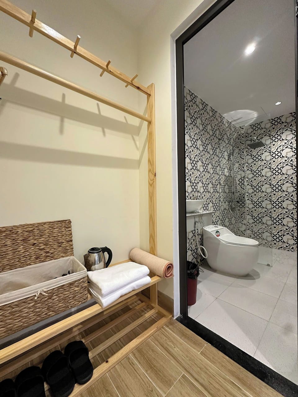 Deluxe Double Room, Non Smoking | Free WiFi