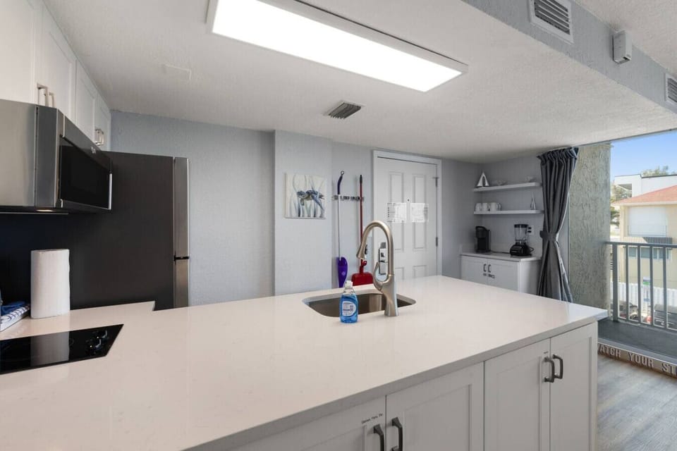 Counter Top Space,  and Keurig/Blender by Entry