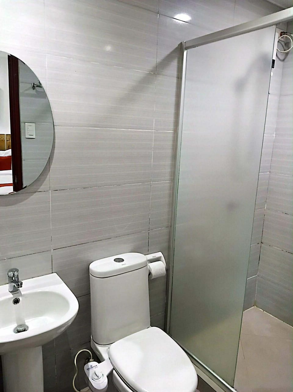 Family Suite | Bathroom