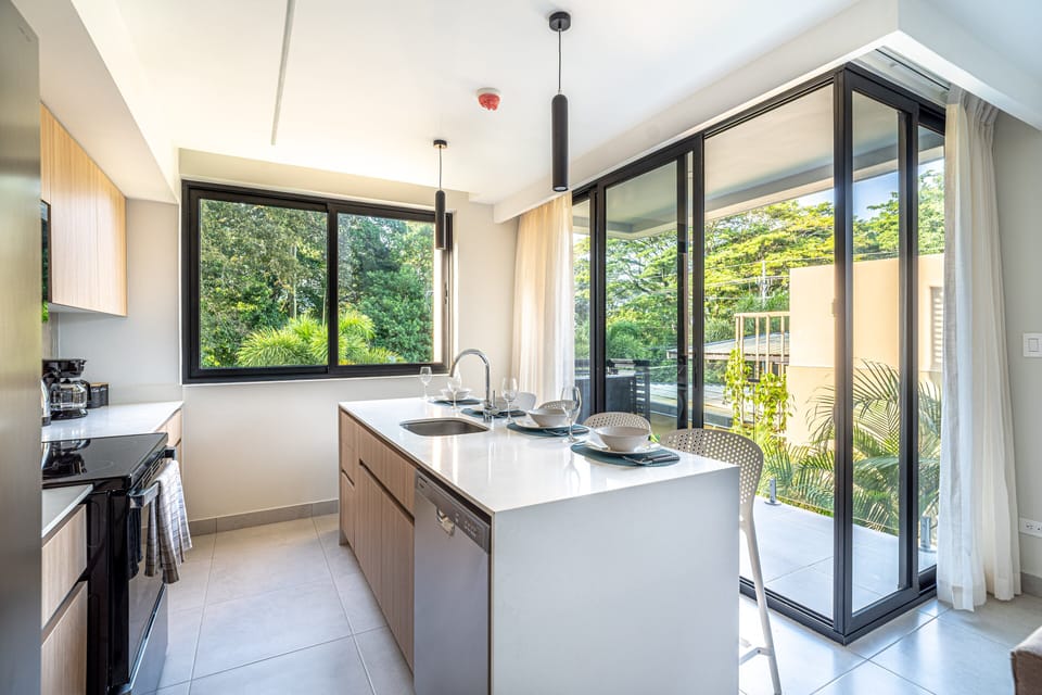 House, Multiple Beds, Balcony, Garden View (Torres del Mar 1202) | Private kitchen