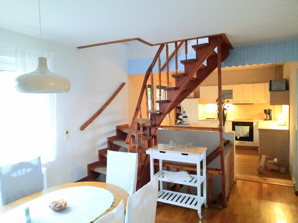 House | Dining